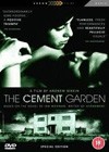 The Cement Garden (1993)3.jpg
